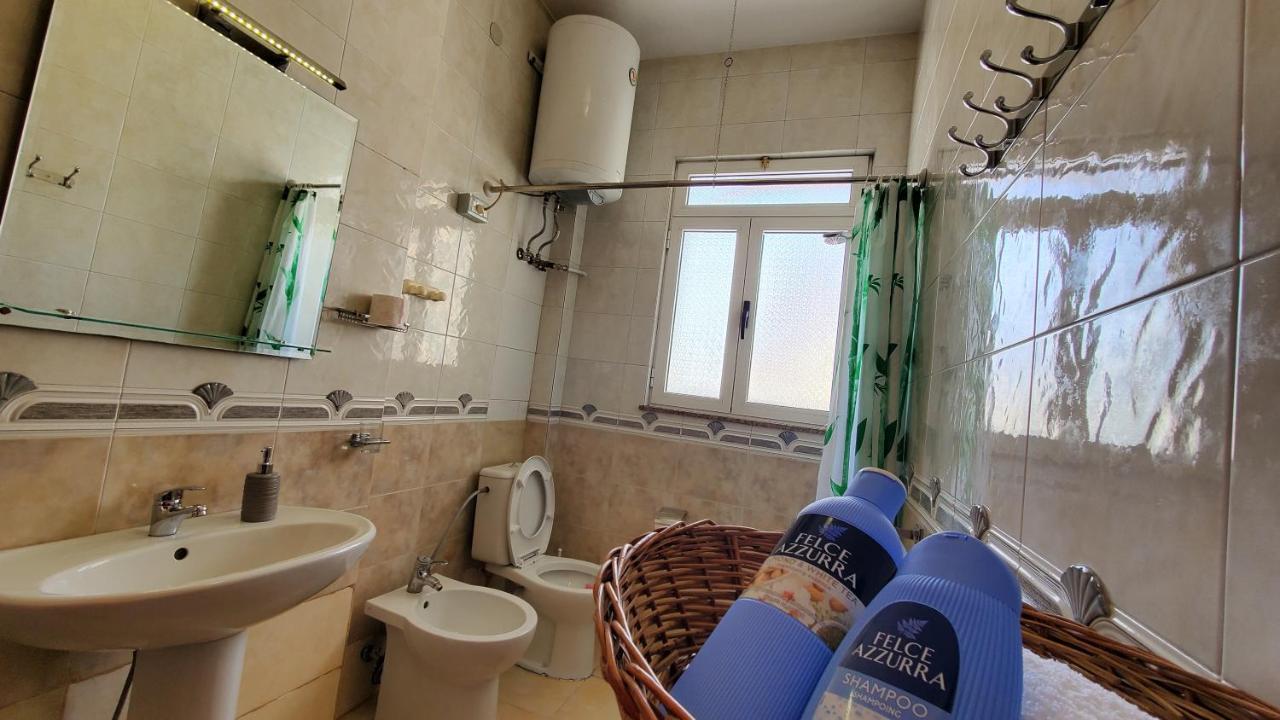 Metropolitan Apartments - City Center Тирана Екстериор снимка