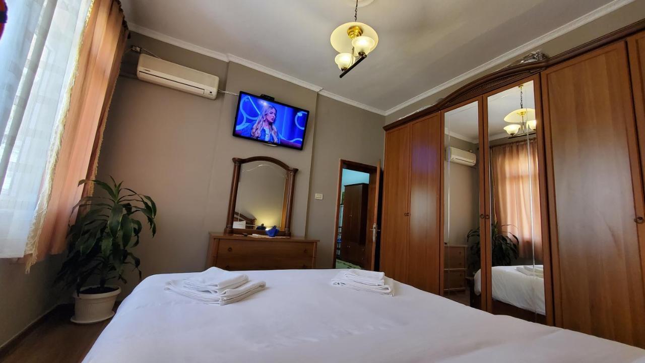 Metropolitan Apartments - City Center Тирана Екстериор снимка