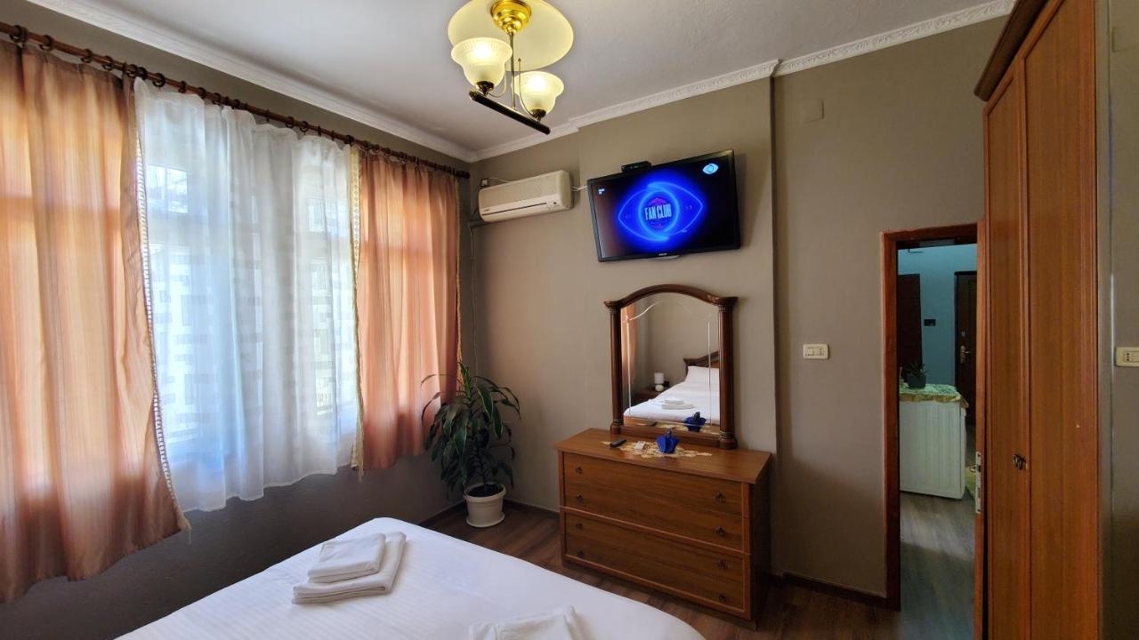 Metropolitan Apartments - City Center Тирана Екстериор снимка